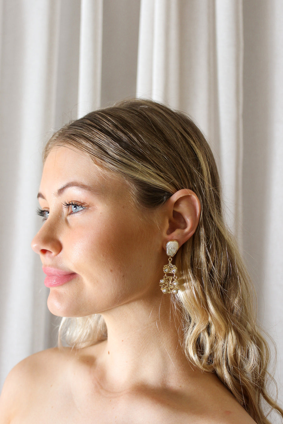 Bridesmaid earrings pearl